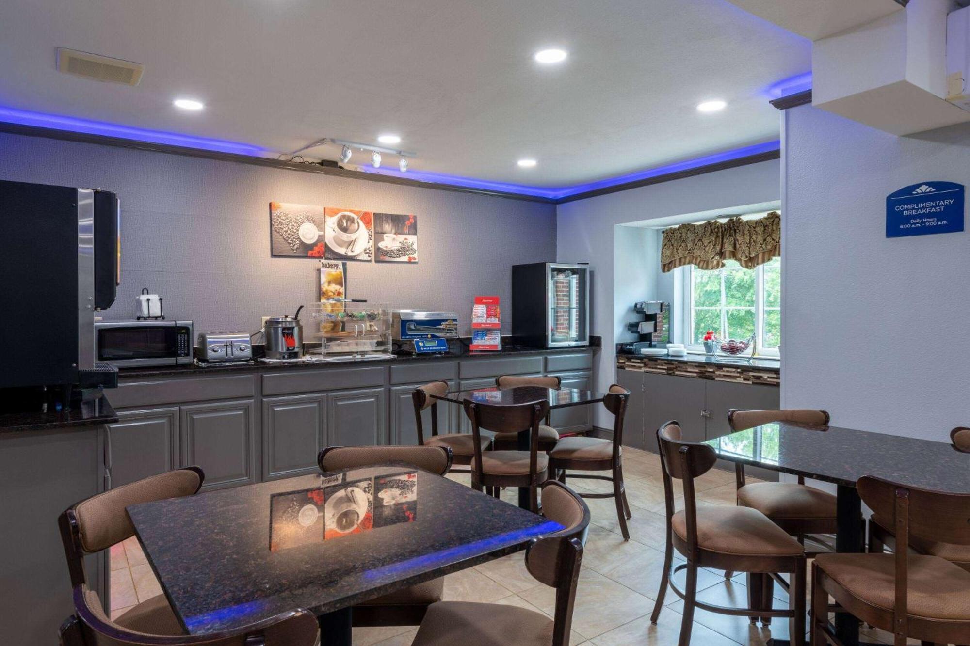Microtel Inn By Wyndham Spartanburg Duncan Esterno foto
